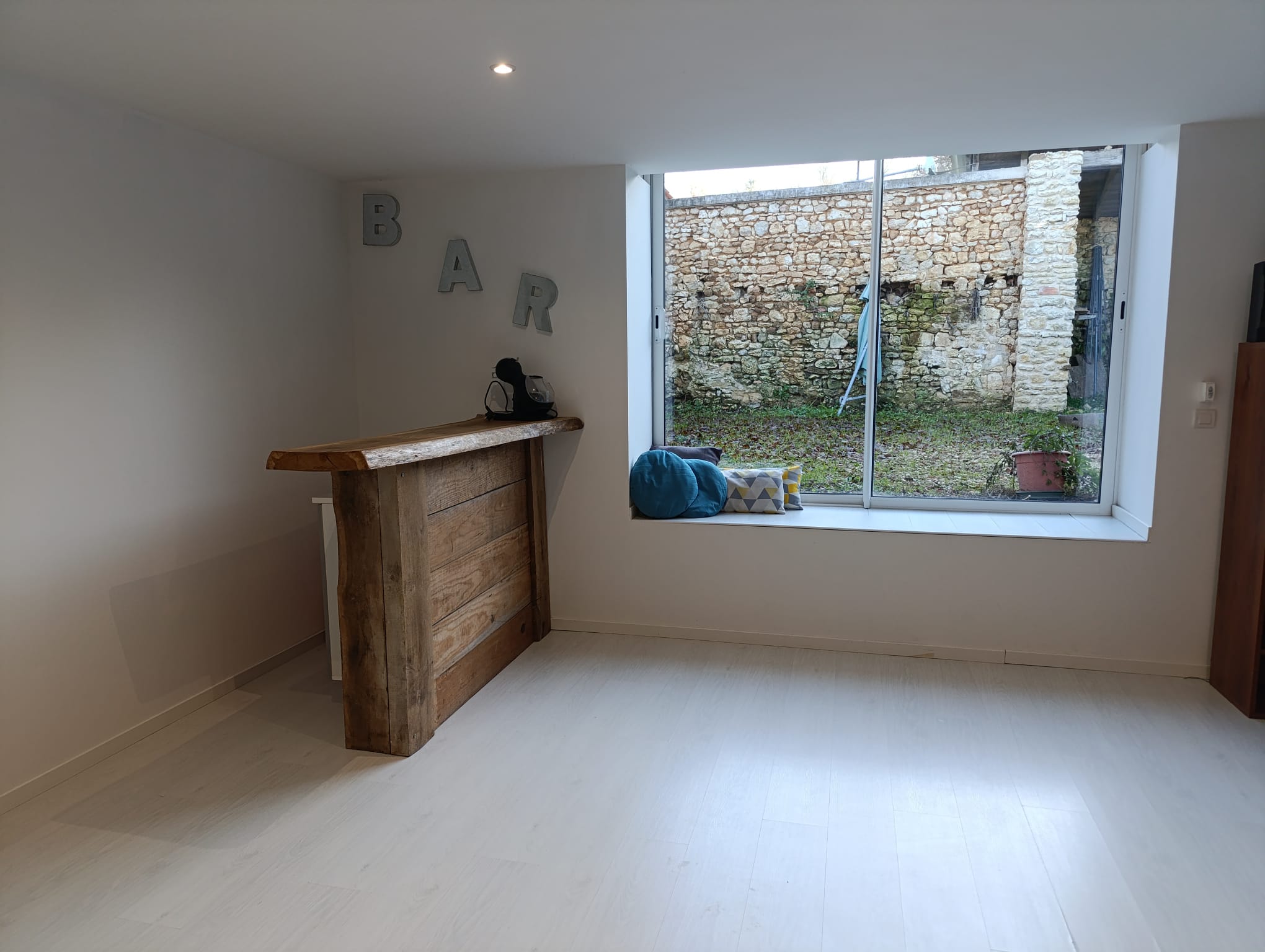 WhatsApp Image 2025-12-14 at 18.31.02 (1)