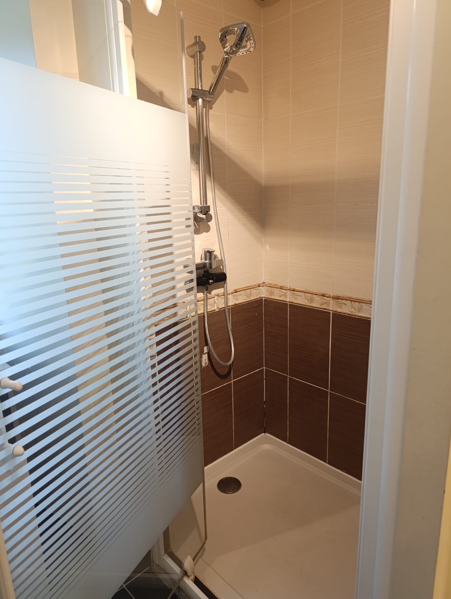 WhatsApp Image 2025-12-14 at 18.31.02 (5)